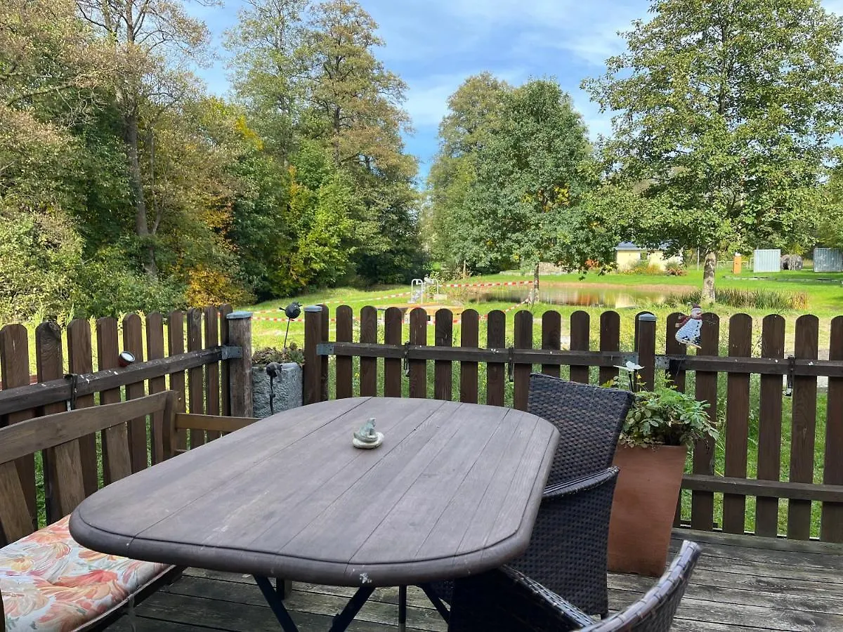 Die Gruene Mitte Pullenreuth Apartment